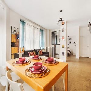 Large Flat Very Close To Montmartre